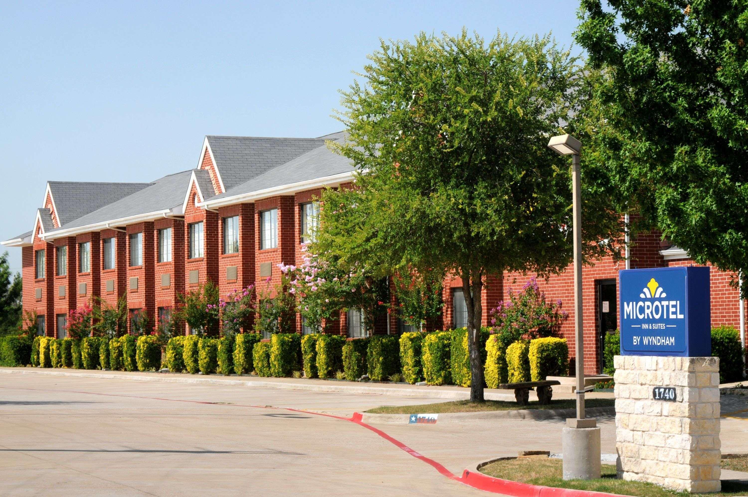 Travelodge By Wyndham Arlington/Dallas Area Kültér fotó